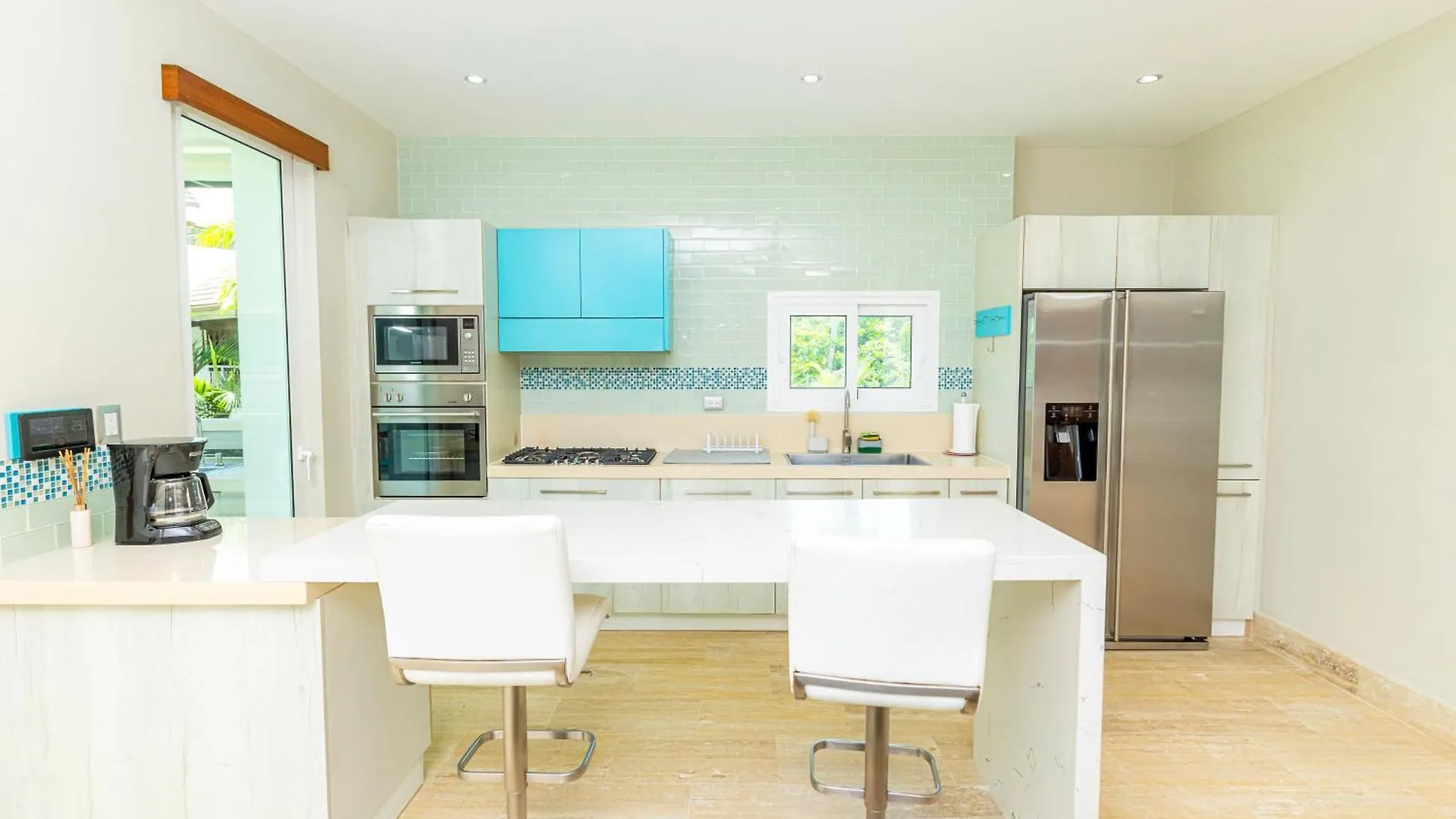 Luxury Beachfront 2Br Apt -Prime Location In Playa Bonita Las Terrenas
